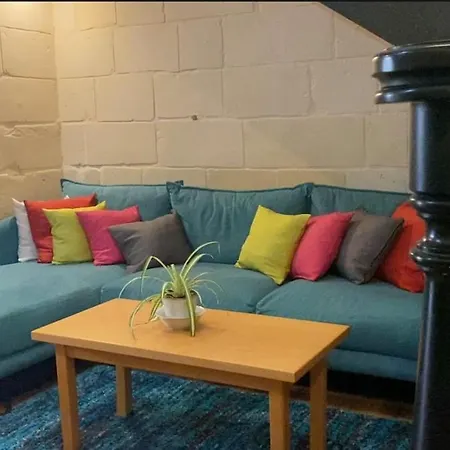 بيت للعطل House In With Private Pool *