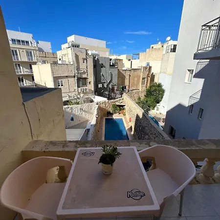 House In With Private Pool Vakantiehuis