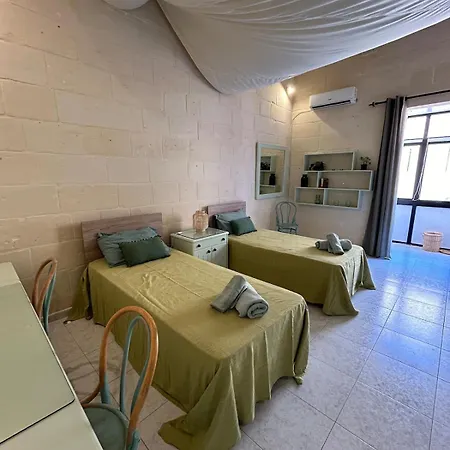 House In With Private Pool Vakantiehuis