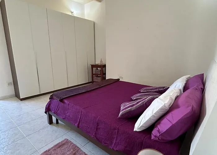 House In With Private Pool Сasa de vacaciones *